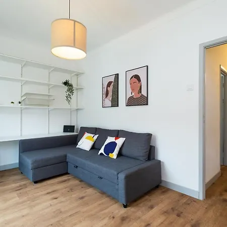 Appartement Minimalist In Caldas Caldas Da Rainha