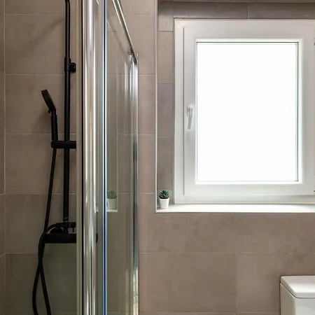Apartamento Minimalist In Caldas